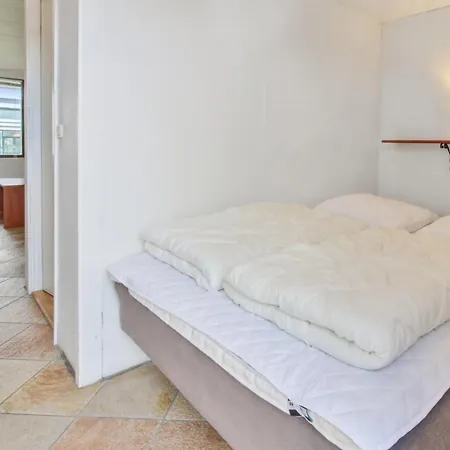 Kerlin - 500m From The Sea By Interhome Apartment Lakolk